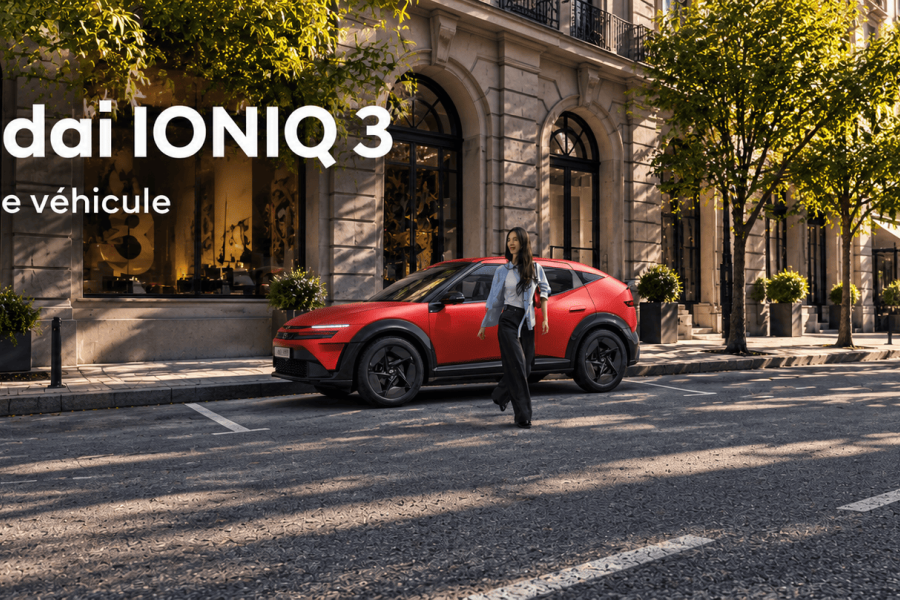 Hyundai IONIQ 3 en ville