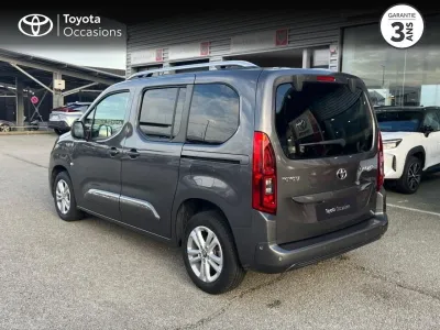 TOYOTA PROACE CITY Verso Medium 1.5 100 D-4D Executive occasion 2020 - Photo 2