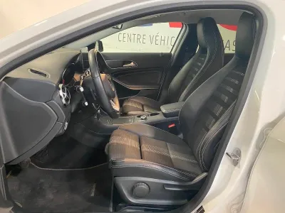 MERCEDES-BENZ Gla 200 d 136ch Sensation 7G-DCT Euro6c occasion 2019 - Photo 4