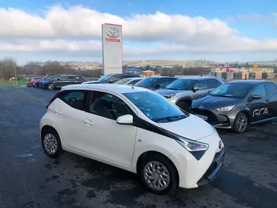 TOYOTA Aygo 1.0 VVT-i 72ch x-play 5p occasion 2018 - Photo 3