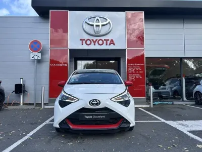TOYOTA Aygo 1.0 VVT-i 72ch x-play x-app x-shift 5p MC18 occasion 2019 - Photo 2