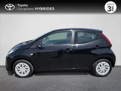 TOYOTA Aygo 1.0 VVT-i 72ch x-play 5p occasion 2018 - Photo 3