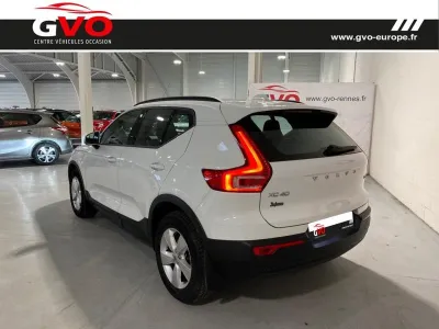 VOLVO XC40 T3 163ch Geartronic 8 occasion 2019 - Photo 2