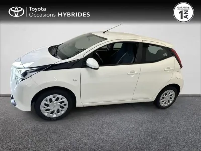 TOYOTA Aygo 1.0 VVT-i 72ch x-play 5p MY20 occasion 2021 - Photo 3