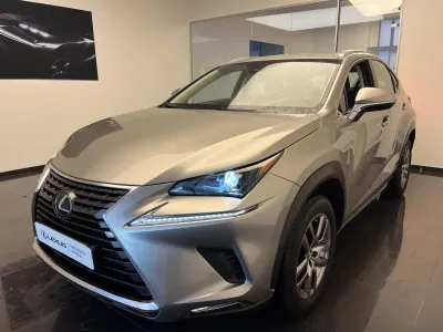 LEXUS NX 300h 2WD Pack MM19 occasion 2020 - Photo 1