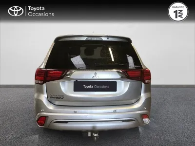 MITSUBISHI Outlander PHEV Twin Motor Instyle 4WD Euro6d-T EVAP occasion 2020 - Photo 4