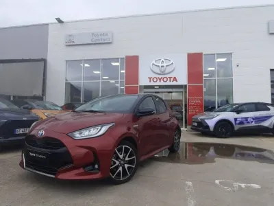 TOYOTA Yaris 116h Collection 5p occasion 2021 - Photo 1