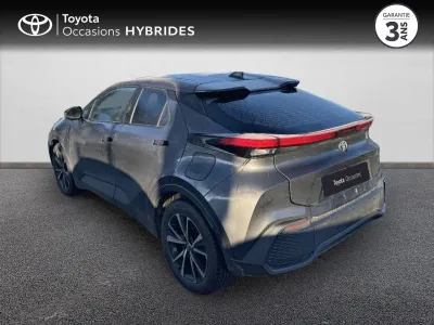 TOYOTA C-HR 1.8 140ch Design Pack Confort occasion 2024 - Photo 2
