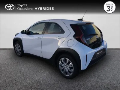 TOYOTA Aygo X 1.0 VVT-i 72ch Dynamic occasion 2022 - Photo 2