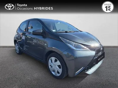 TOYOTA Aygo 1.0 VVT-i 69ch x-play 5p occasion 2017 - Photo 3
