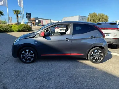 TOYOTA Aygo 1.0 VVT-i 72ch x-look 5p MY21 occasion 2022 - Photo 3
