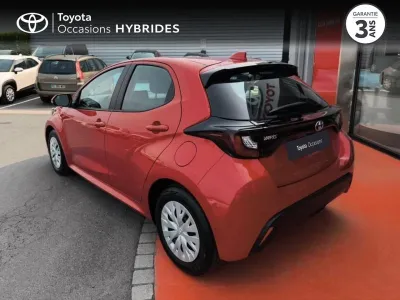 TOYOTA Yaris 116h Dynamic 5p MY22 occasion 2022 - Photo 2
