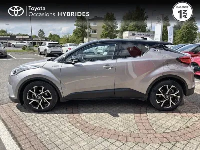 TOYOTA C-HR 122h Graphic 2WD E-CVT occasion 2017 - Photo 3