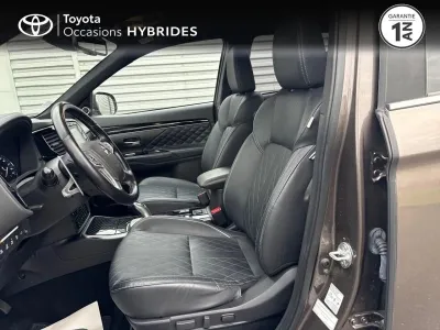 MITSUBISHI Outlander PHEV Twin Motor Instyle 4WD Euro6d-T EVAP 5cv occasion 2020 - Photo 3