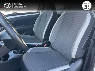 TOYOTA Aygo 1.0 VVT-i 72ch x-play 3p occasion 2019 - Photo 3