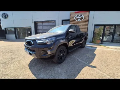 TOYOTA Hilux 2.8 D-4D X-Tra Cabine Invincible 4WD RC23 occasion 2025 - Photo 2