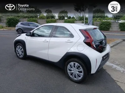 TOYOTA Aygo X 1.0 VVT-i 72ch Dynamic occasion 2022 - Photo 2