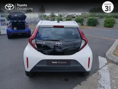 TOYOTA Aygo X 1.0 VVT-i 72ch Dynamic occasion 2022 - Photo 4