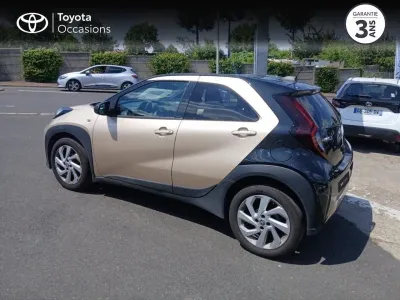 TOYOTA Aygo X 1.0 VVT-i 72ch Design occasion 2022 - Photo 2