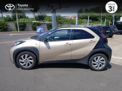 TOYOTA Aygo X 1.0 VVT-i 72ch Design occasion 2022 - Photo 3
