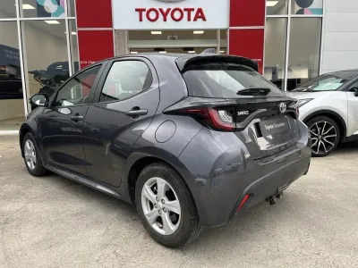 TOYOTA Yaris 116h Dynamic 5p MY22 occasion 2022 - Photo 4