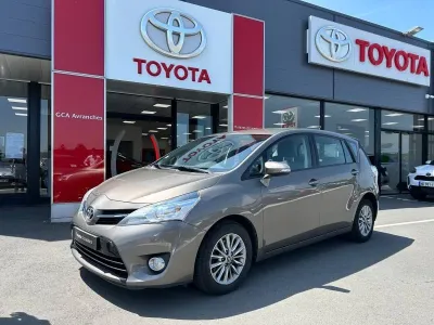 TOYOTA Verso 112 D-4D FAP Dynamic occasion 2016 - Photo 3