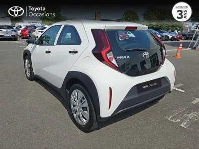 TOYOTA Aygo X 1.0 VVT-i 72ch Active occasion 2022 - Photo 2
