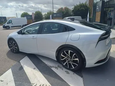TOYOTA Prius Rechargeable 2.0 Hybride Rechargeable 223ch Design occasion 2023 - Photo 4