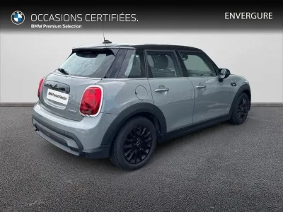 MINI Mini 5 Portes Cooper 136ch Edition Camden BVA7 occasion 2022 - Photo 2