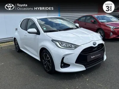TOYOTA Yaris 116h Design 5p MY22 occasion 2023 - Photo 2