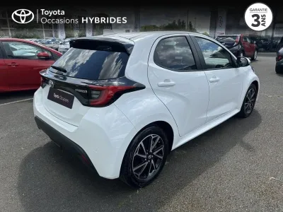 TOYOTA Yaris 116h Design 5p MY22 occasion 2023 - Photo 3
