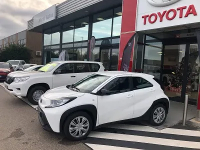 TOYOTA Aygo X 1.0 VVT-i 72ch Dynamic MY24 occasion 2025 - Photo 3