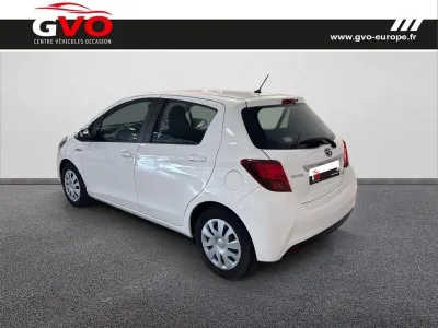 TOYOTA Yaris HSD 100h Dynamic 5p occasion 2015 - Photo 2