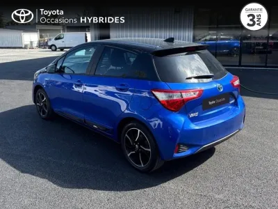 TOYOTA Yaris 100h Collection 5p RC18 occasion 2018 - Photo 2