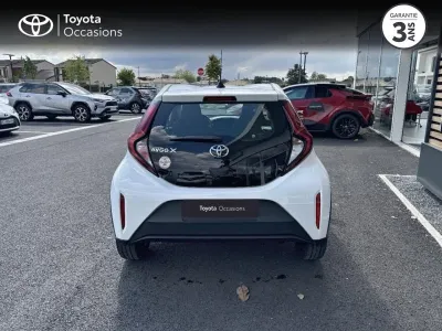 TOYOTA Aygo X 1.0 VVT-i 72ch Dynamic occasion 2022 - Photo 4