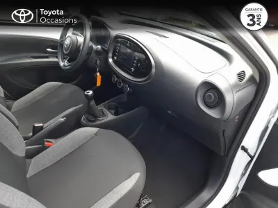 TOYOTA Aygo X 1.0 VVT-i 72ch Dynamic MY23 occasion 2023 - Photo 4
