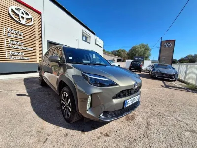 TOYOTA Yaris Cross 116h Design AWD-i MY22 occasion 2022 - Photo 1