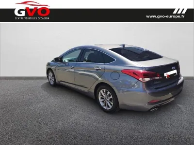 HYUNDAI i40 1.7 CRDi 141ch Blue Drive Business occasion 2016 - Photo 2