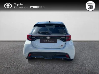 TOYOTA Yaris 116h GR Sport 5p MY22 occasion 2022 - Photo 4
