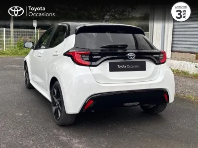 TOYOTA Yaris 116h Collection 5p MY22 occasion 2022 - Photo 2