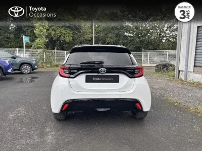 TOYOTA Yaris 116h Collection 5p MY22 occasion 2022 - Photo 4