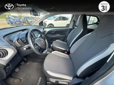 TOYOTA Aygo 1.0 VVT-i 72ch x-play 5P MY19 occasion 2020 - Photo 3
