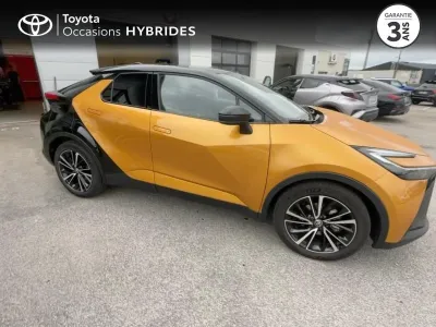 TOYOTA C-HR 2.0 200ch Collection Premiere NG23 occasion 2025 - Photo 1