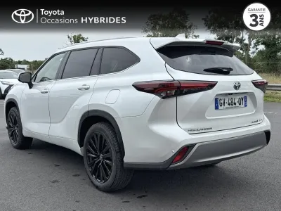 TOYOTA Highlander 2.5 Hybrid 248ch Lounge AWD-I MY24 occasion 2024 - Photo 2