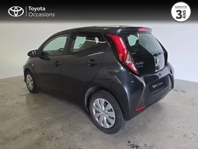 TOYOTA Aygo 1.0 VVT-i 72ch x-black 5p occasion 2019 - Photo 2