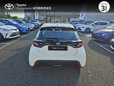 TOYOTA Yaris 116h Dynamic 5p MY21 occasion 2022 - Photo 4