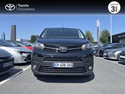 TOYOTA PROACE Combi Long 2.0 140 D-4D Dynamic Confort Clim. Arrière MC23 occasion 2024 - Photo 4
