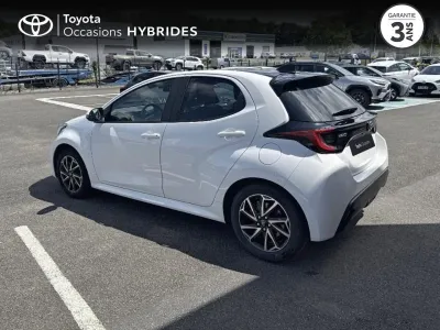 TOYOTA Yaris 116h Design 5p MY22 occasion 2022 - Photo 2