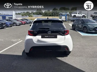 TOYOTA Yaris 116h Design 5p MY22 occasion 2022 - Photo 4