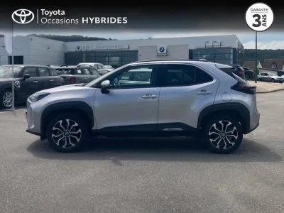 TOYOTA Yaris Cross 116h Design Cargo AWD-i MY22 occasion 2023 - Photo 3